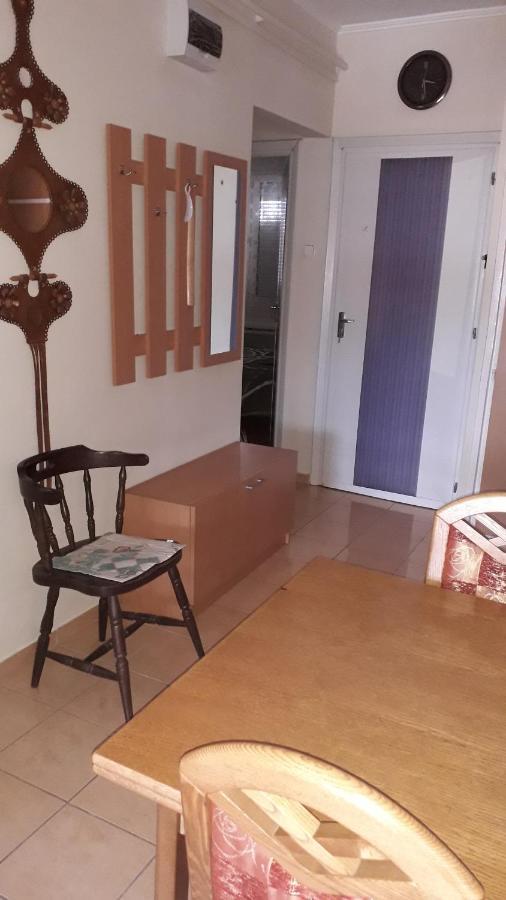 Annika Apartman Eger Buitenkant foto